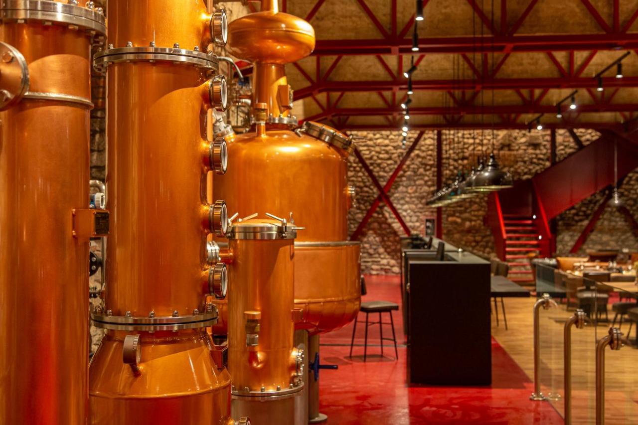 Melesin Distillery Leskovik Exterior foto